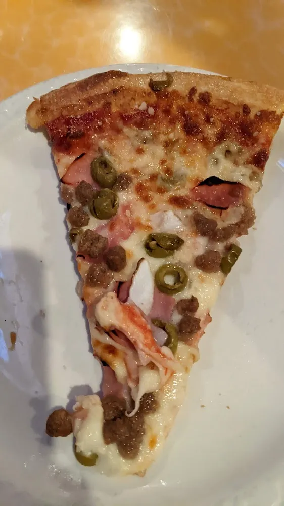 Green Olive Ground Beef and Ham Pizza